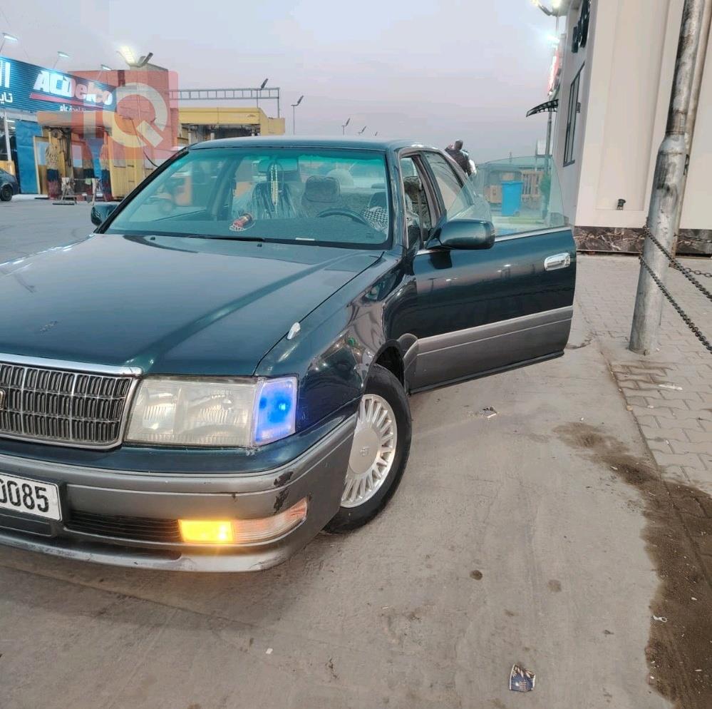 تويوتا كراون